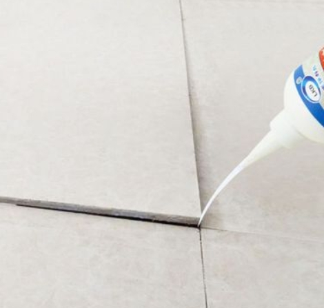 濉溪瓷砖空鼓维修公司分享卫生间瓷砖脱落的原因可能有以下几点